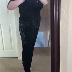 Can a size 16 apple pull off a jumpsuit?