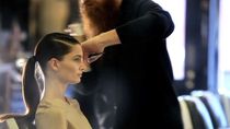 How do you deal with your hair on non-washing days?