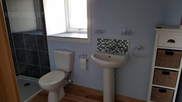 Grey bathroom - floor tile inspiration please!