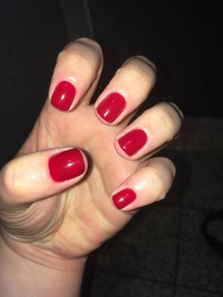 Show me your lovely short nails!