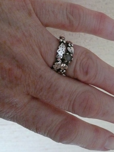 Quiet snow day here-show me your engagement rings!