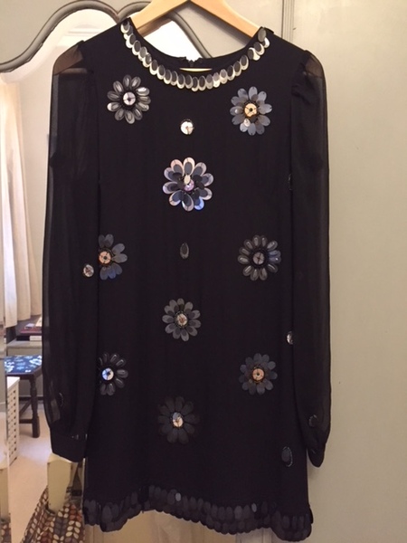 Can I wear this dress with these boots?