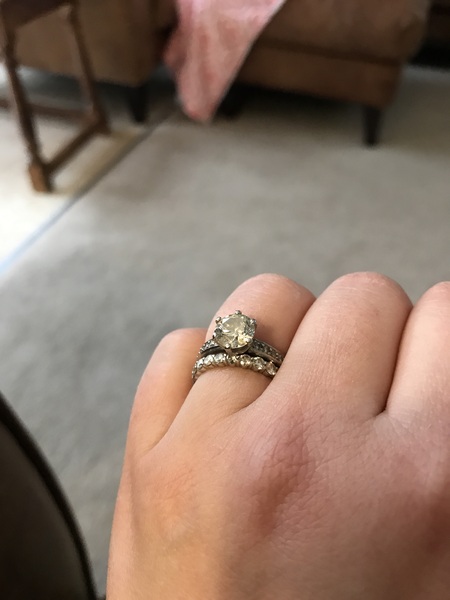 Quiet snow day here-show me your engagement rings!