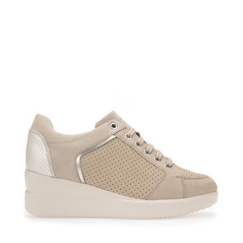 Casual shoes like this