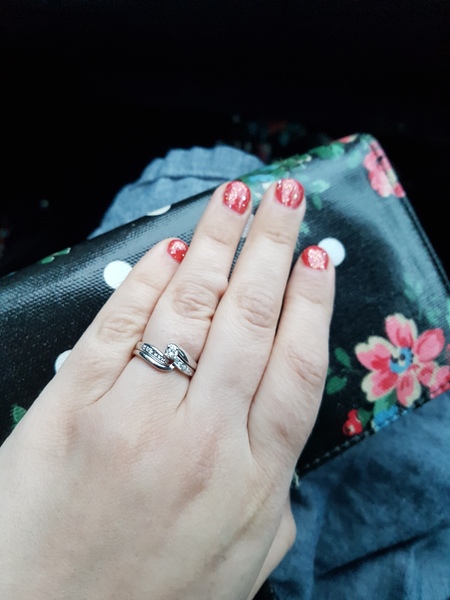 Quiet snow day here-show me your engagement rings!