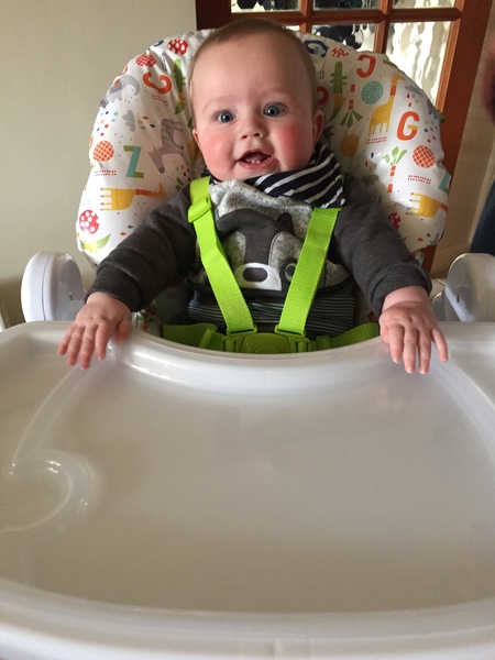 Frugaleers chatting and saving in the April sunshine.