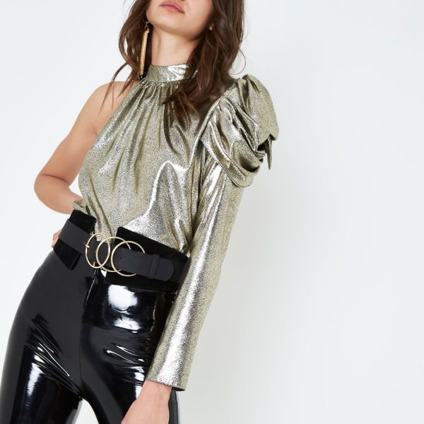 Has anyone seen any 1980's inspired tops/blouses in the shops?