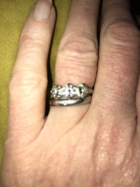 Quiet snow day here-show me your engagement rings!
