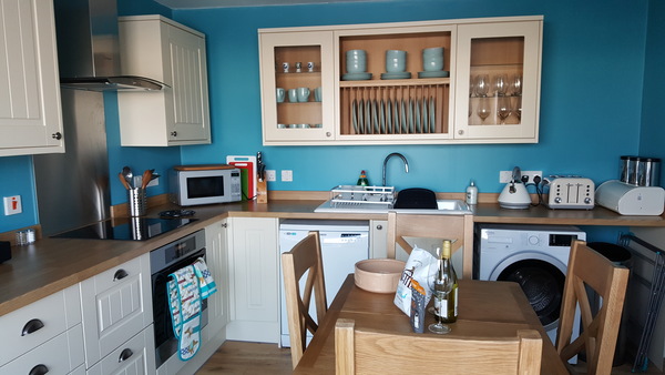 Howdens Tewkesbury in Skye colour