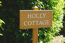 Ways to mark your house as yours from the road?