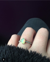 Quiet snow day here-show me your engagement rings!