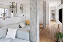 Decorating 2 massive pillars with style