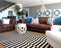 Cushion colours