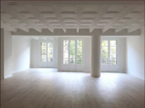 Decorating 2 massive pillars with style