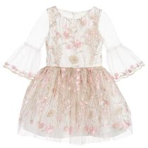 Which dress for DD?