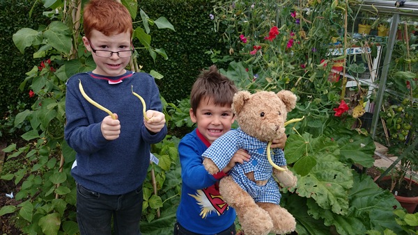 Mumsnet users discuss getting their children to understand where food comes from with innocent