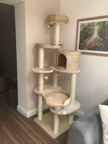 Cat Towers that aren't a monstrosity