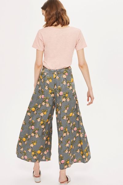 I want to online shop (but for someone who is not me), does anybody need anything?