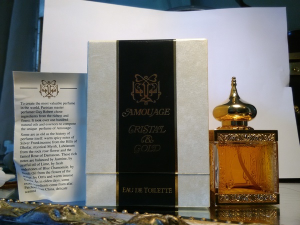 I hate it when they discontinue my favourite perfumes
