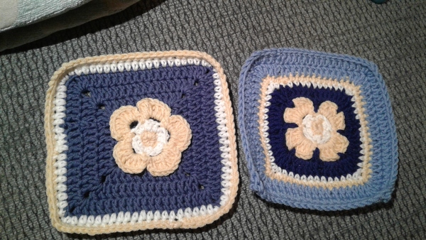 Woolly Hugs...We are making a blanket for annandale : Lovely donors and crafters, we need your help.