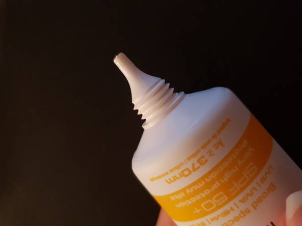 🐌 Fantastic Skincare: The One Where Sallie Swallows Dermaplaned a Lion Named Fabio