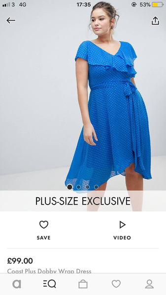 Wedding outfit plus size