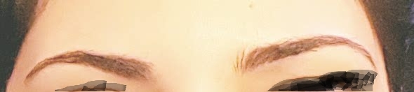 Uneven eyebrows help (pic)