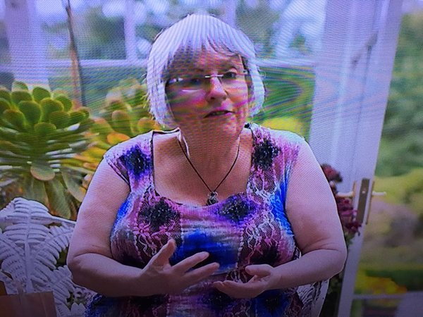 To wish they'd bring back Flo and Joan to the Nationwide ads.