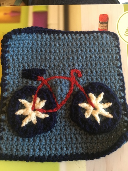 Woolly Hugs...We are making a blanket for annandale : Lovely donors and crafters, we need your help.