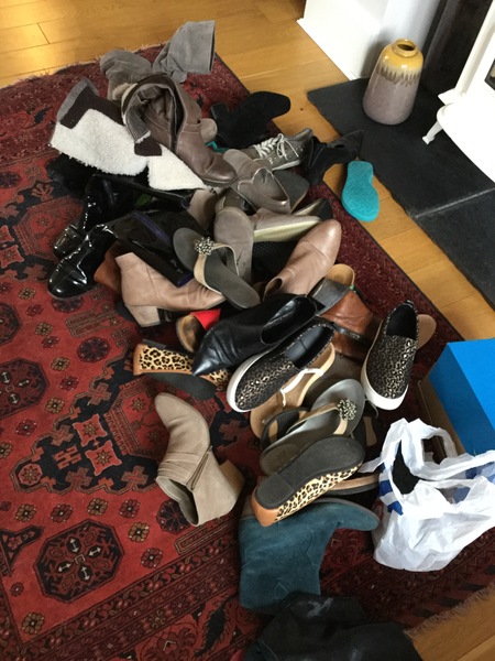 Keep on getting rid of one thing a day decluttering challenge!