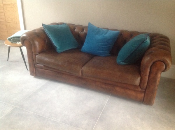 Cushion colours