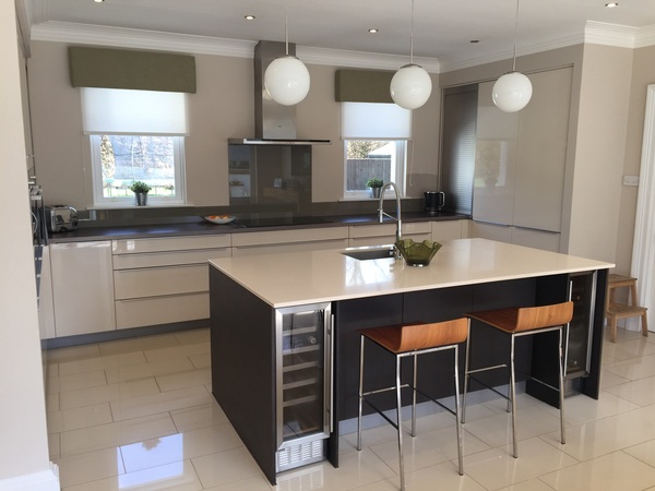 Come and be brutally honest about my kitchen