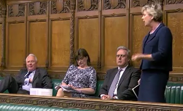 Westminstenders: Throwing Boomerangs