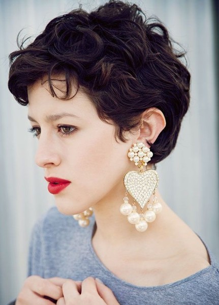 About to take the plunge and chop all my hair off, but need advice.
