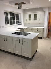 Curved kitchen units