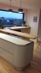 Curved kitchen units