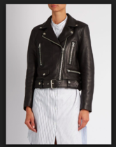 Does the moto size of leather jacket look dated/ageing?