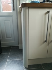 Curved kitchen units