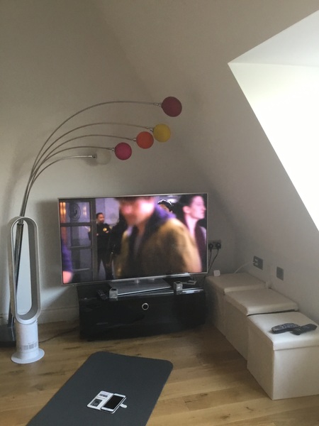 Does anyone know who makes this lamp?
