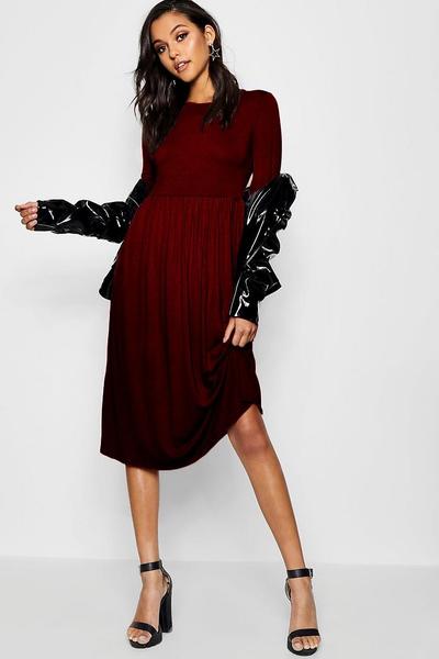 Help me find a funeral outfit.