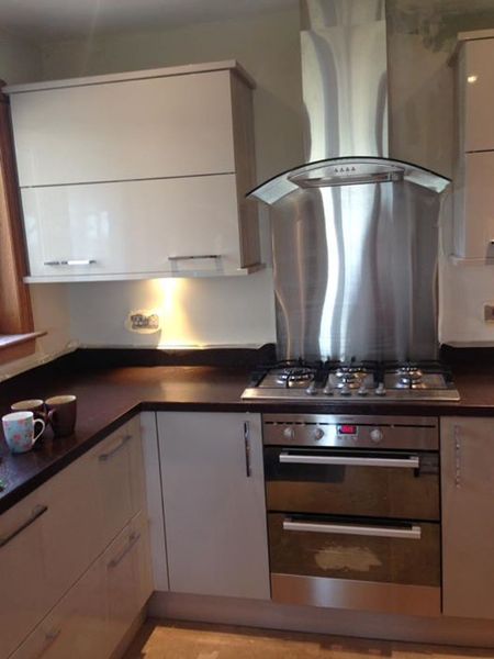 Full laminate upstand in Kitchen anyone?