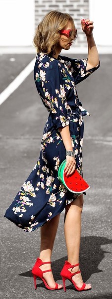 Style my vintage dress...