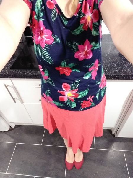 What would you wear for an 'informal visit' prior to a job application?
