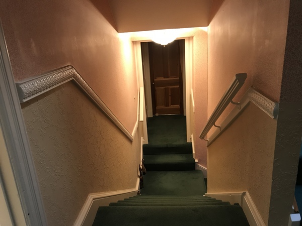 Bloody stairgates