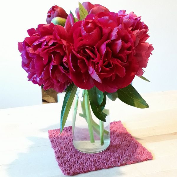 Show off your peonies!