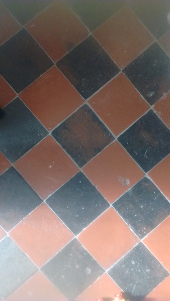 What paint colour for this room? It's a tricky one..