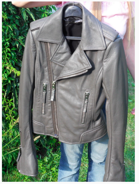 Does this Colour olour suit Cool-Toned skin?