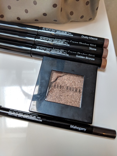 🐌 Fantastic Skincare: Tiny Lovely People who Live in your Phone and Tell You to Buy Frezyderm Velvet Face SPF50