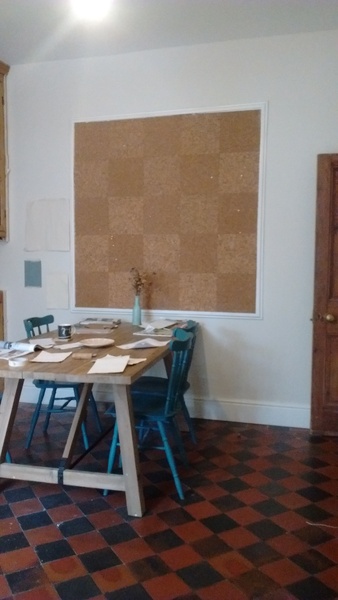 What paint colour for this room? It's a tricky one..
