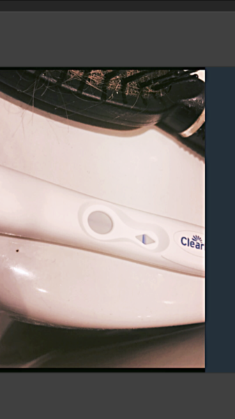Pregnancy test eyes....